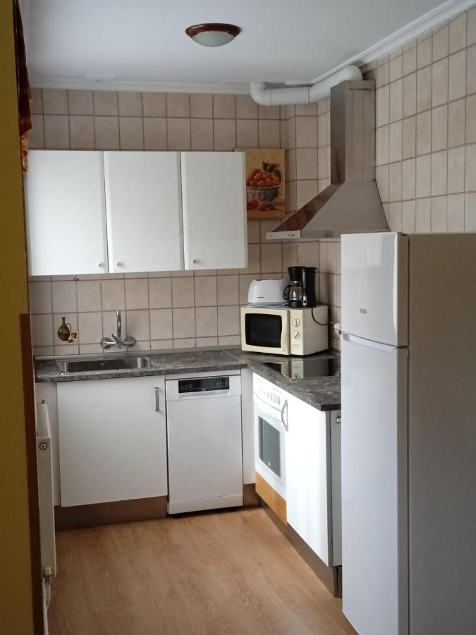 Casa Montse-Izquierda Apartment โคลอมเบรส ภายนอก รูปภาพ