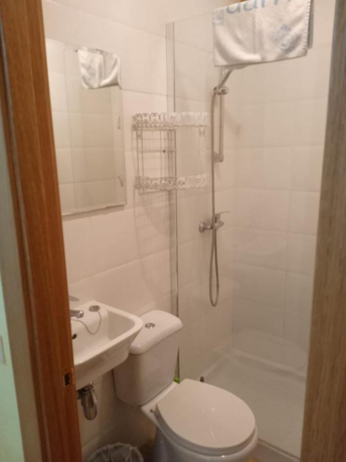 Casa Montse-Izquierda Apartment โคลอมเบรส ภายนอก รูปภาพ